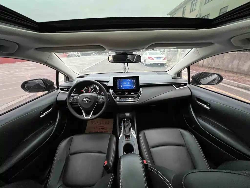 Toyota Corolla 2020 — фото 12