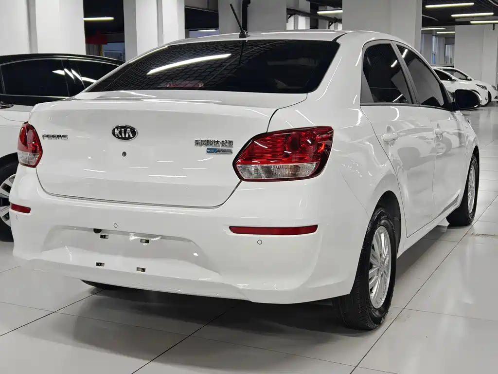 Kia Pegas 2019 — фото 3