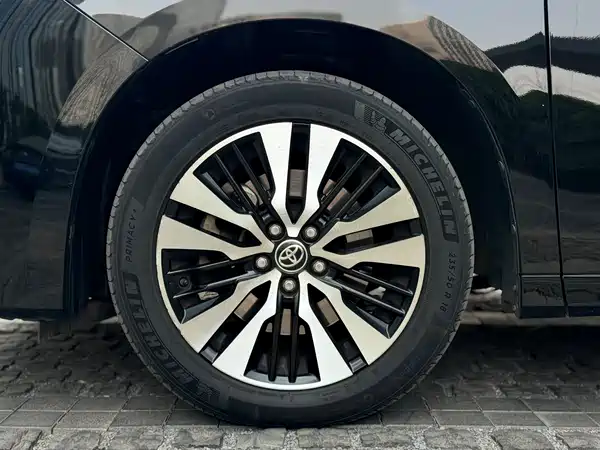 Toyota Alphard 2018