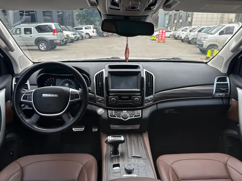 Haval H9 2017 — фото 11