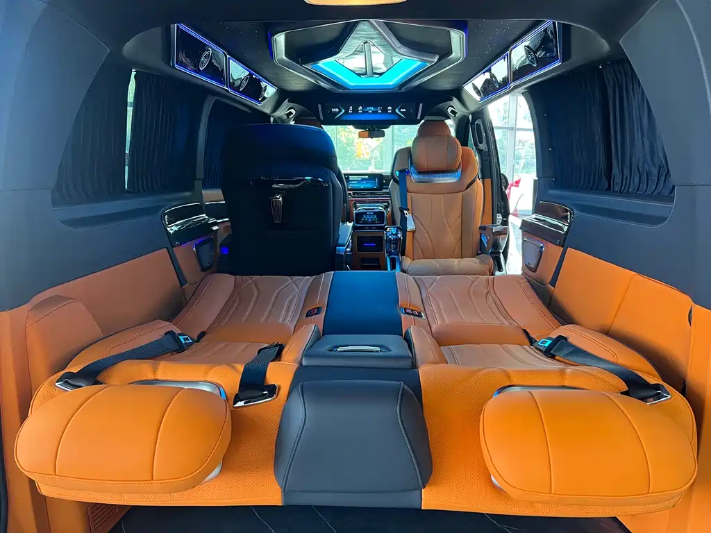 Mercedes-Benz Vito 2025 — фото 16