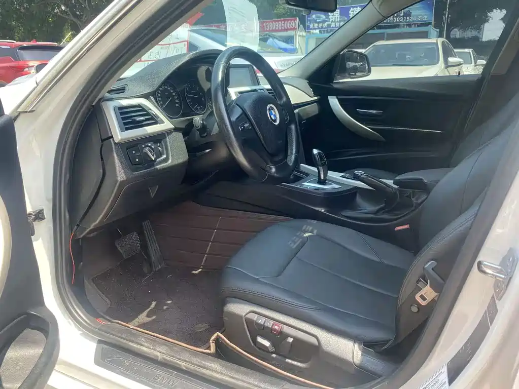 BMW 3 Series 2015