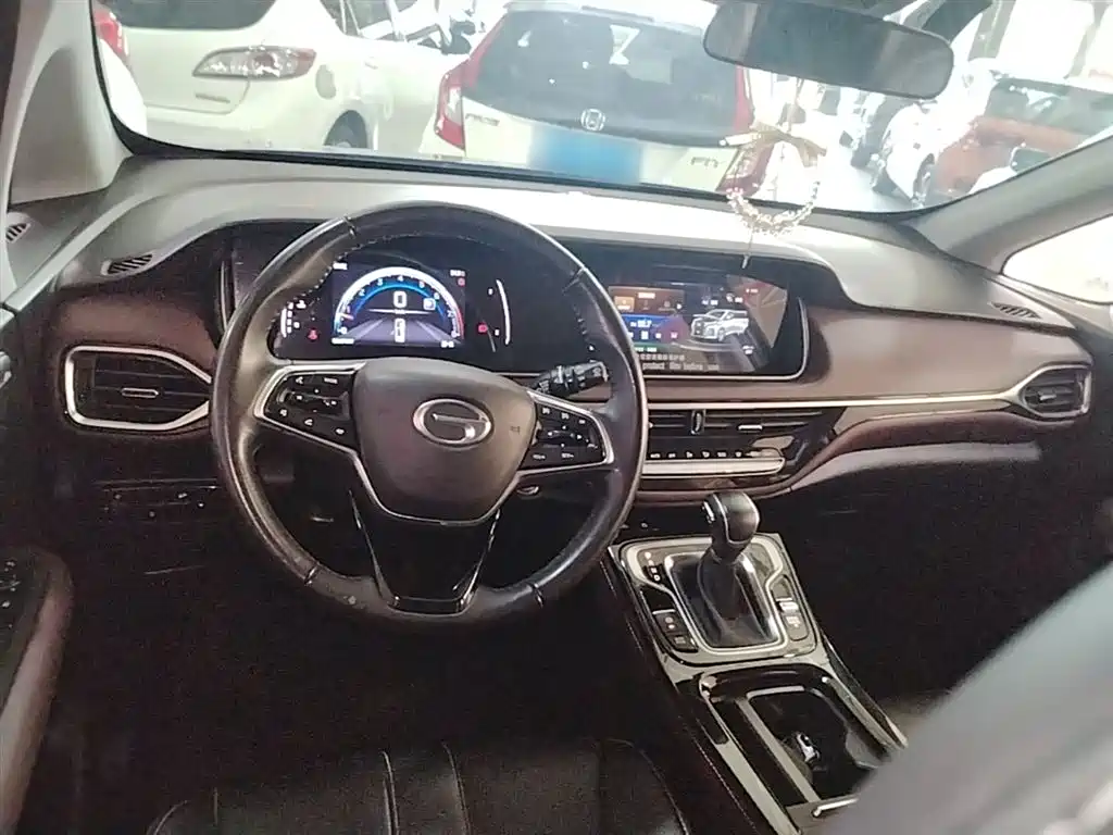 GAC Motor Trumpchi M6 2024 — фото 10