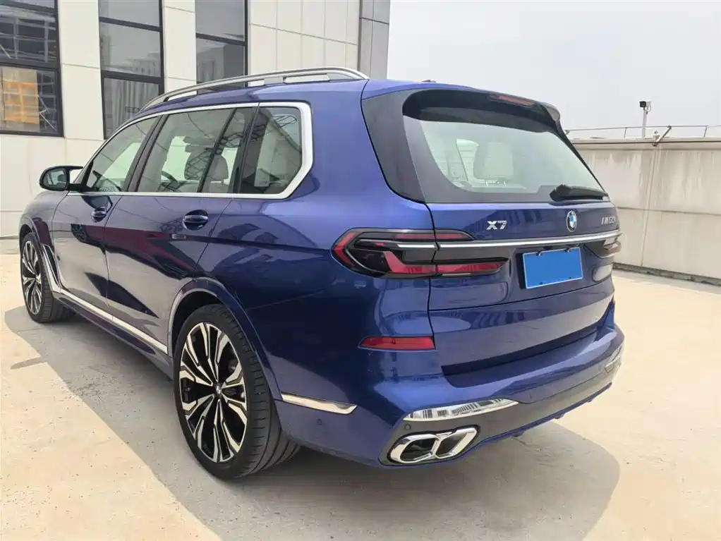 BMW X7 M60i 2026 — фото 4