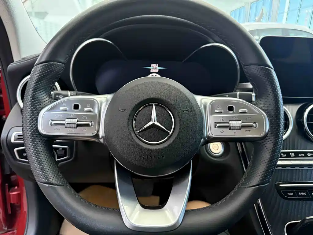Mercedes-Benz C-Class 2021 — фото 10