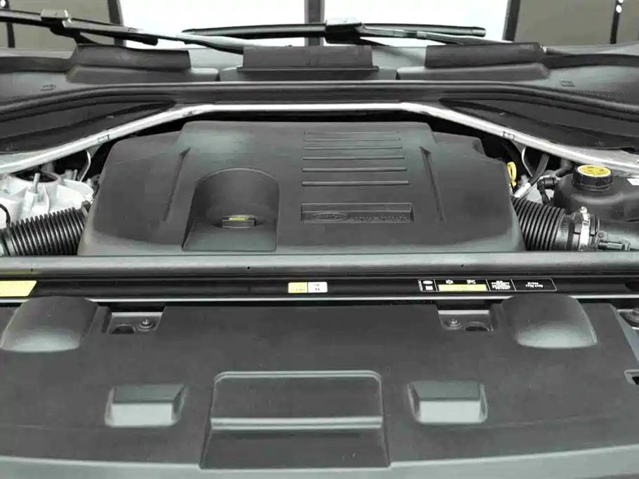 Land Rover Sport 2025 — фото 17