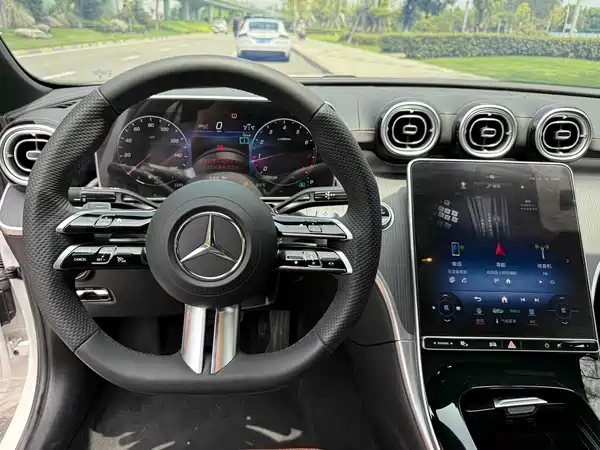 Mercedes-Benz C-Class 2023