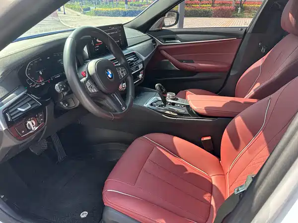 BMW 5 Series 2023
