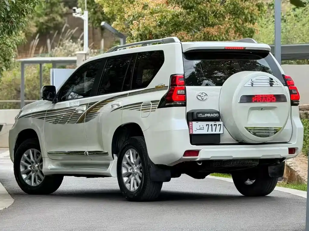 Toyota Prado 2019 — фото 7
