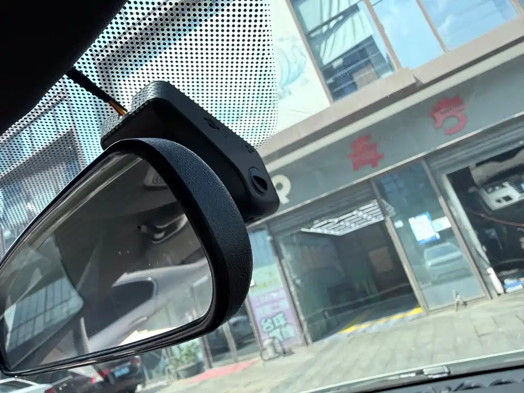 BYD Dolphin 2023 — фото 10
