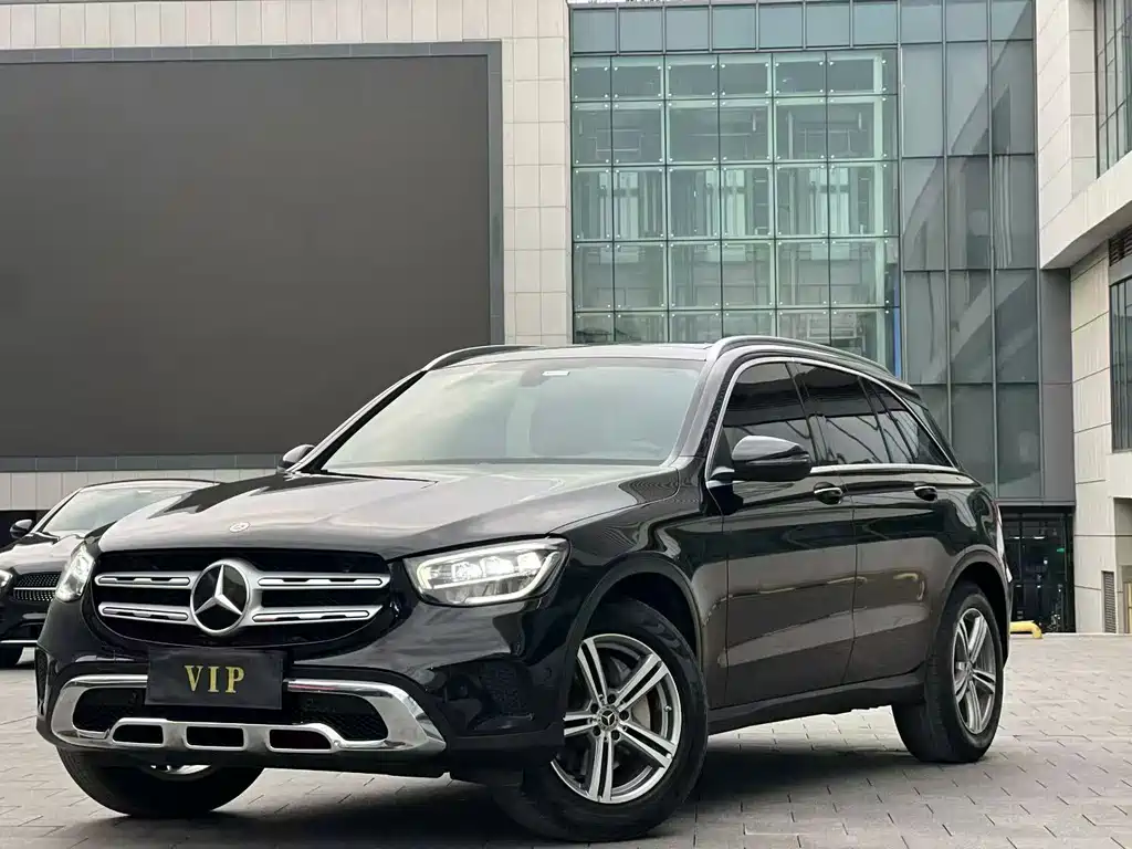 Mercedes-Benz GLC 2021 — фото 1
