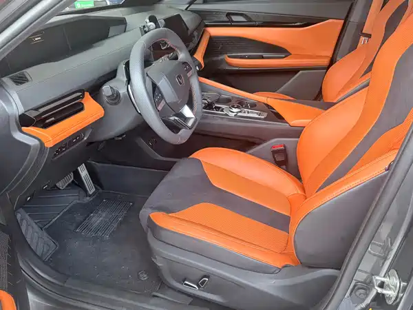 Changan UNI-V 2023