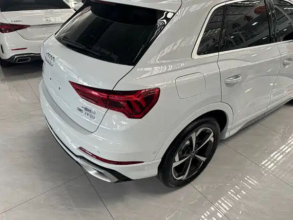 Audi Q3 2024