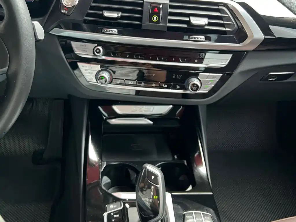 BMW X3 2020 — фото 11