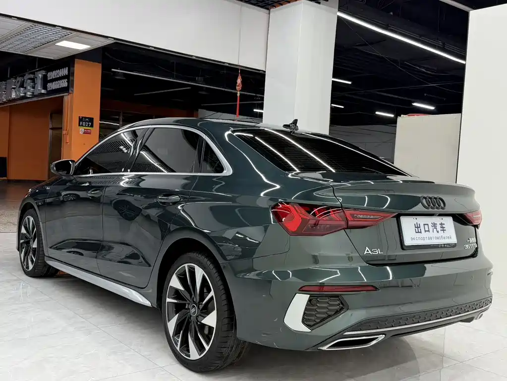 Audi A3 2023 — фото 4