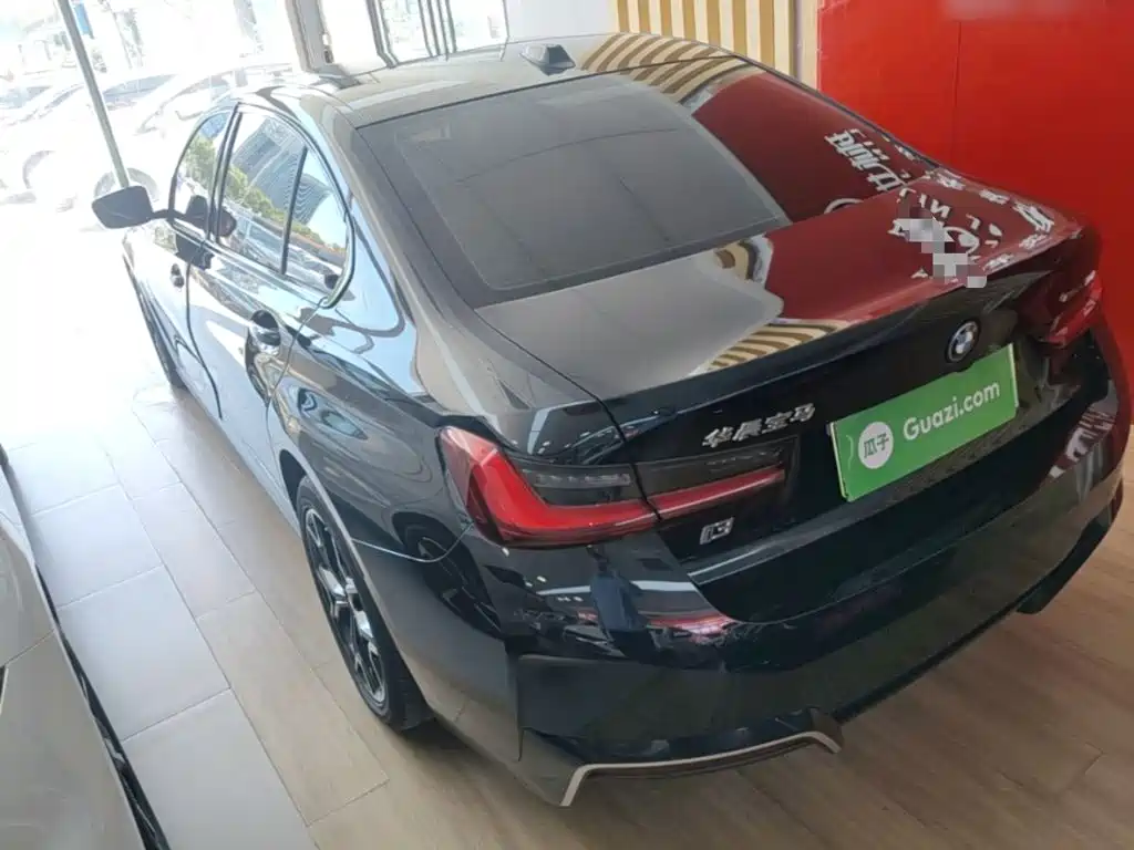BMW i3 2024
