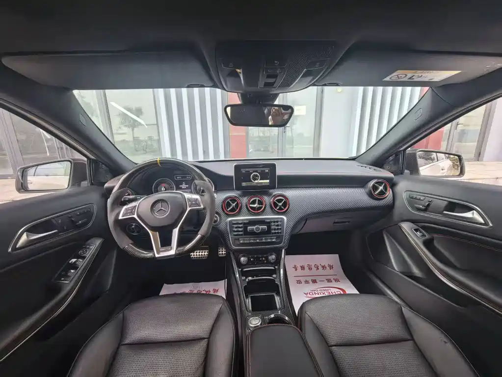 Mercedes-Benz A-Class 2015