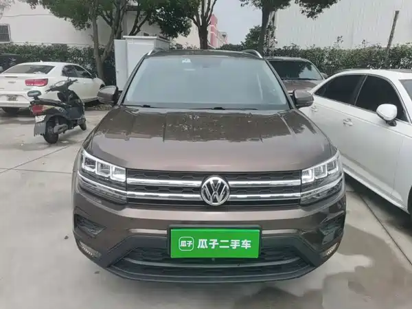 Volkswagen Tharu 2020