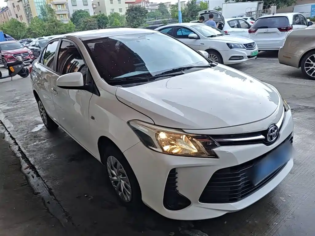 Toyota Vios 2021 — фото 4
