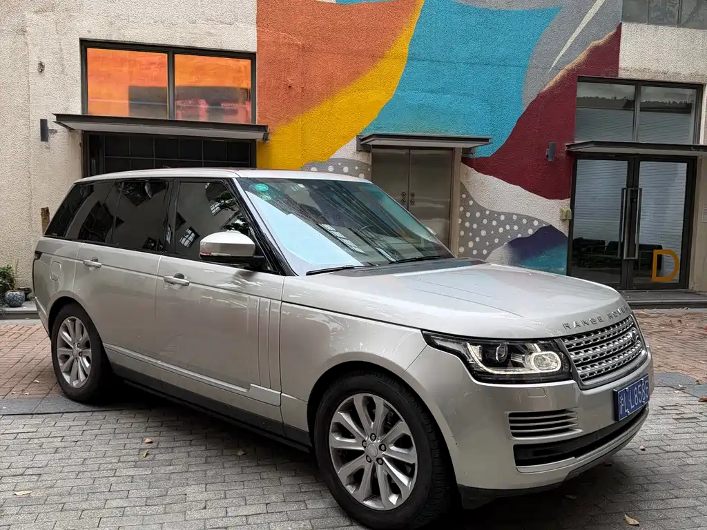 Land Rover Range Rover 2017 — фото 2