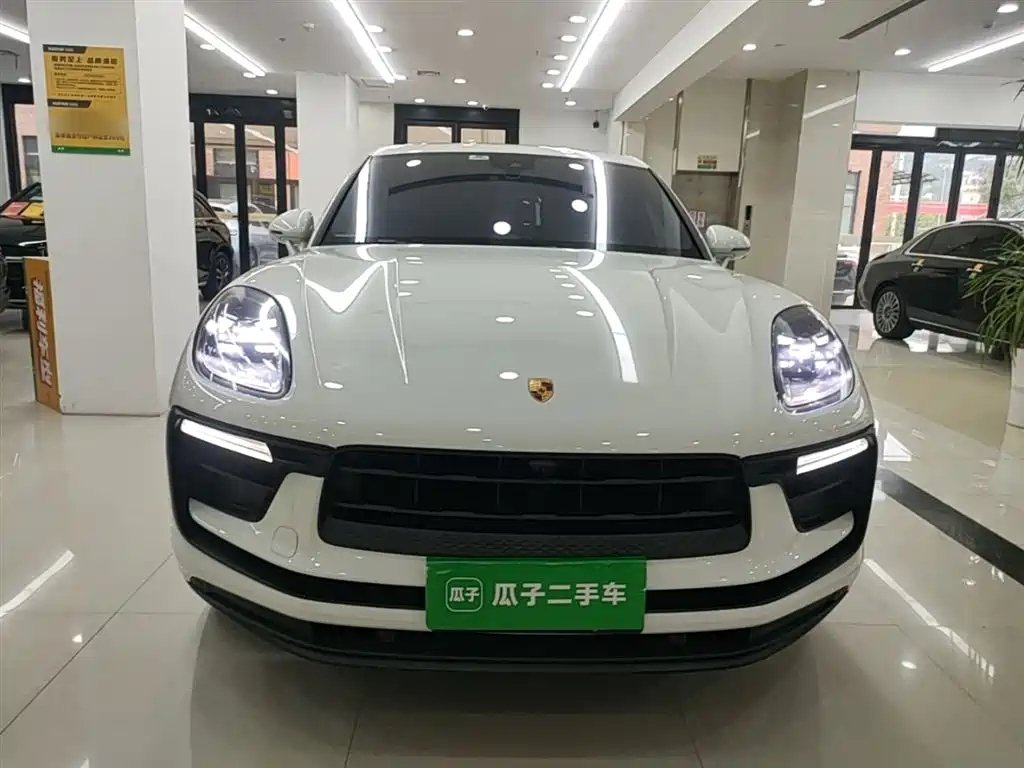 Porsche Macan 2022 — фото 3