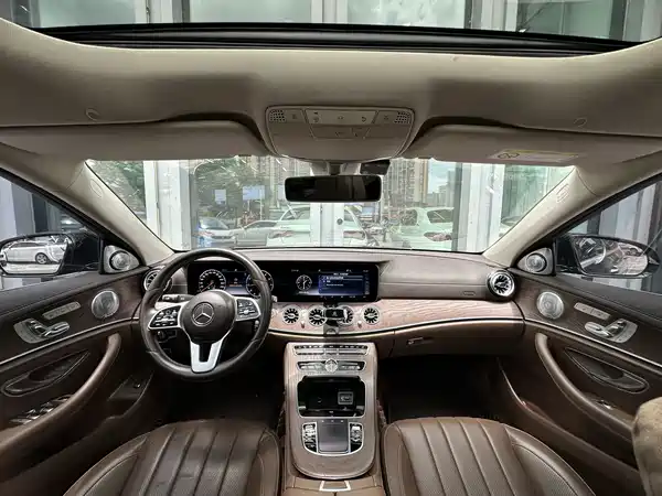 Mercedes-Benz E-Class 2020