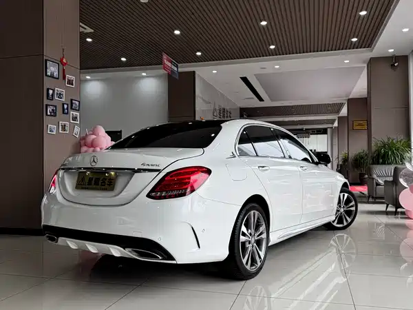 Mercedes-Benz C-Class 2015