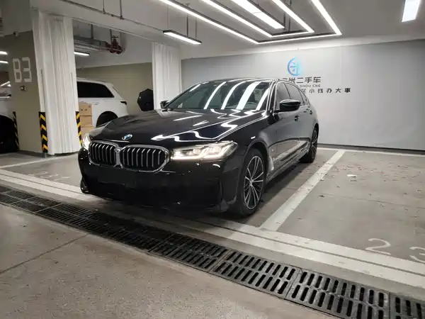 BMW 5 Series 2023