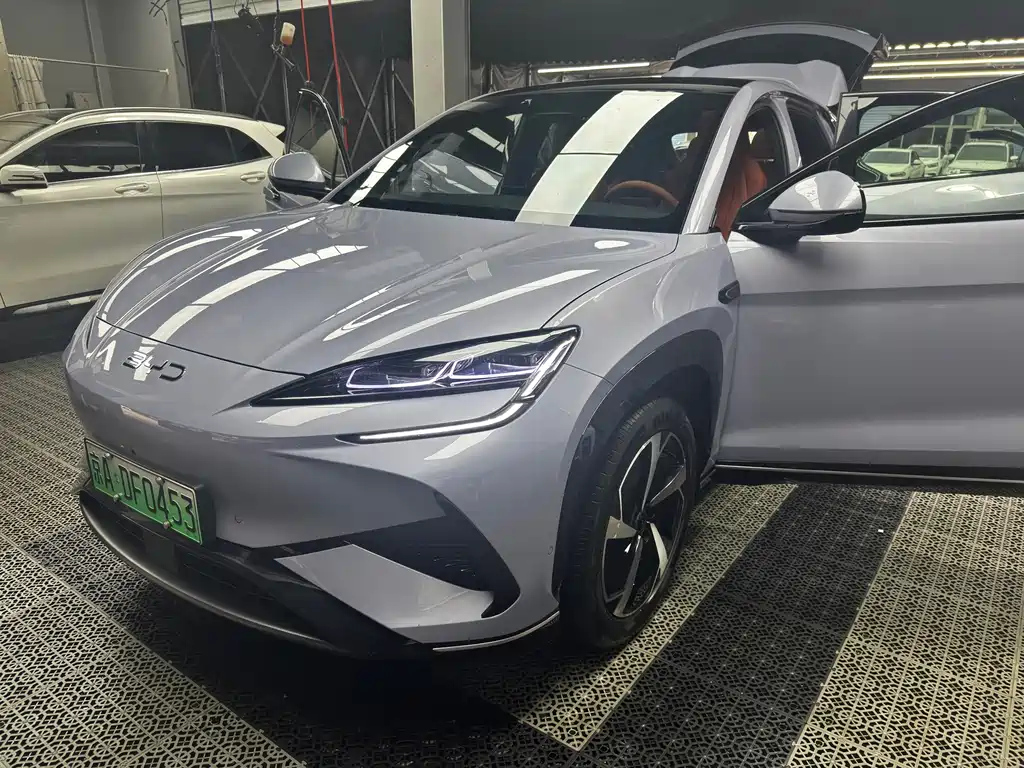 BYD Sealion 07 EV 2025 — фото 1