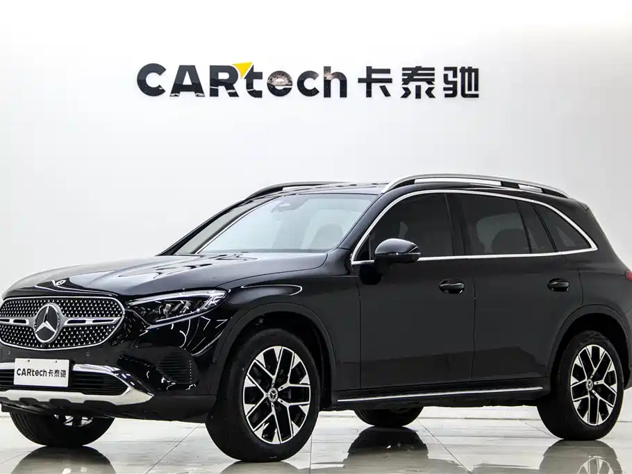 Mercedes-Benz GLC 2025