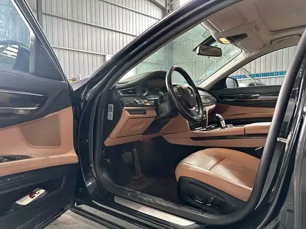 BMW 7 Series 2014