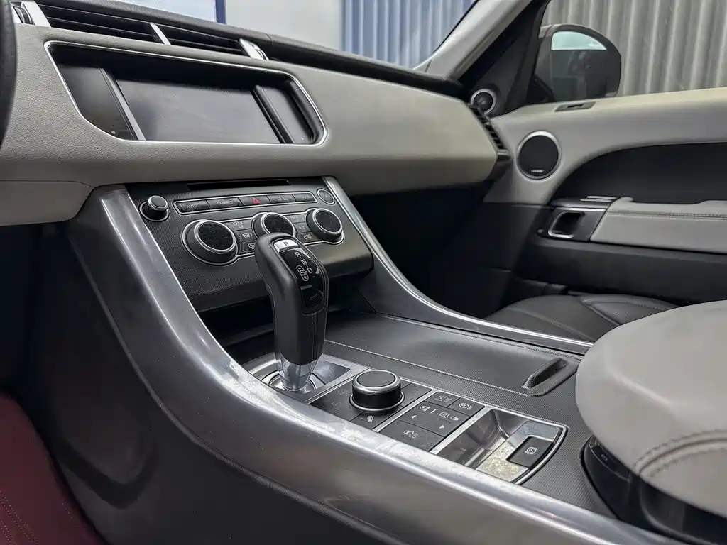 Land Rover Sport 2015 — фото 26