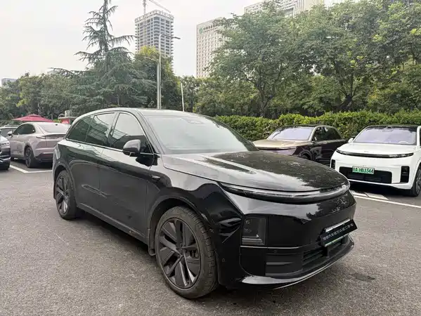 Li Auto L6 2024