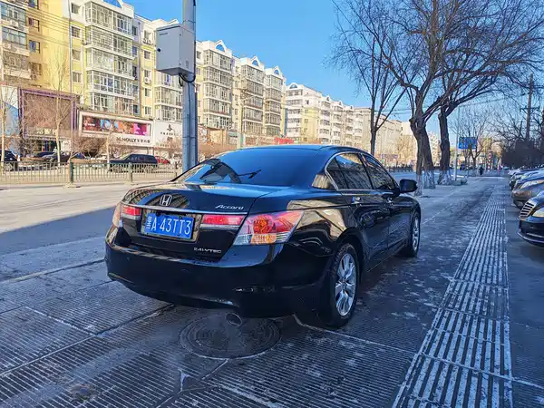 Honda Accord 2011