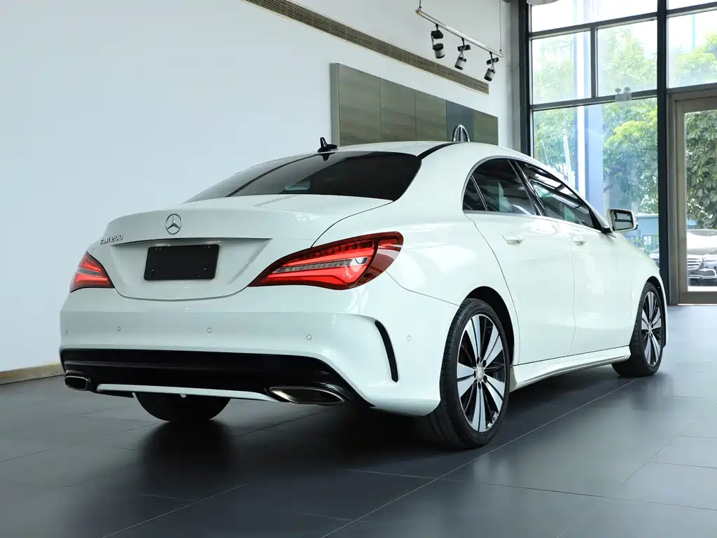 Mercedes-Benz CLA 2017 — фото 11