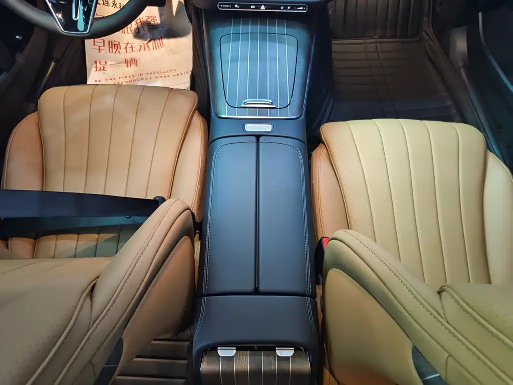 Mercedes-Benz E-Class 2026 — фото 10