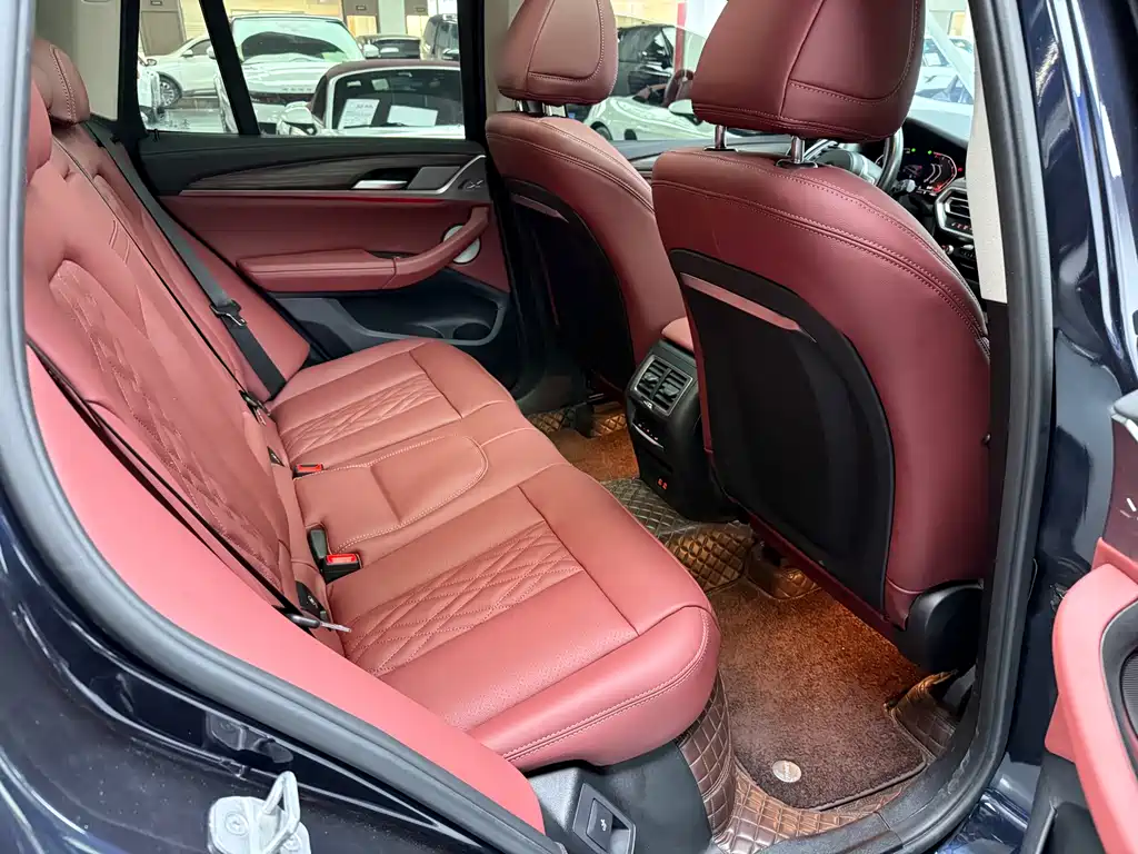 BMW X3 2022 — фото 12
