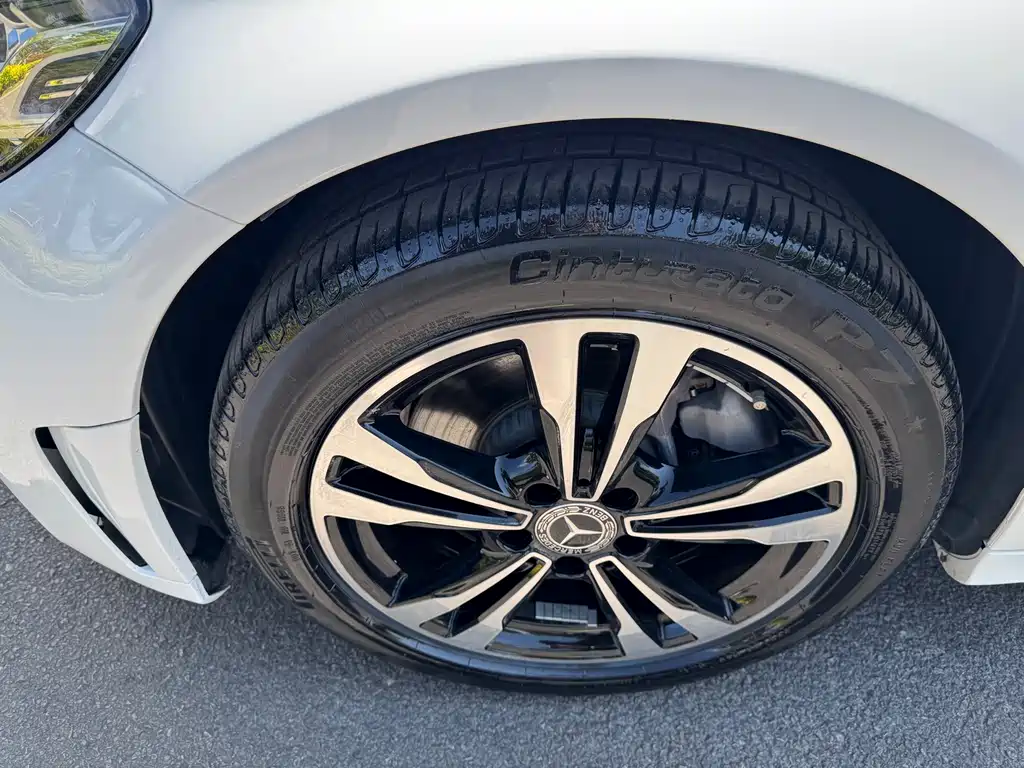 Mercedes-Benz C-Class 2019 — фото 10