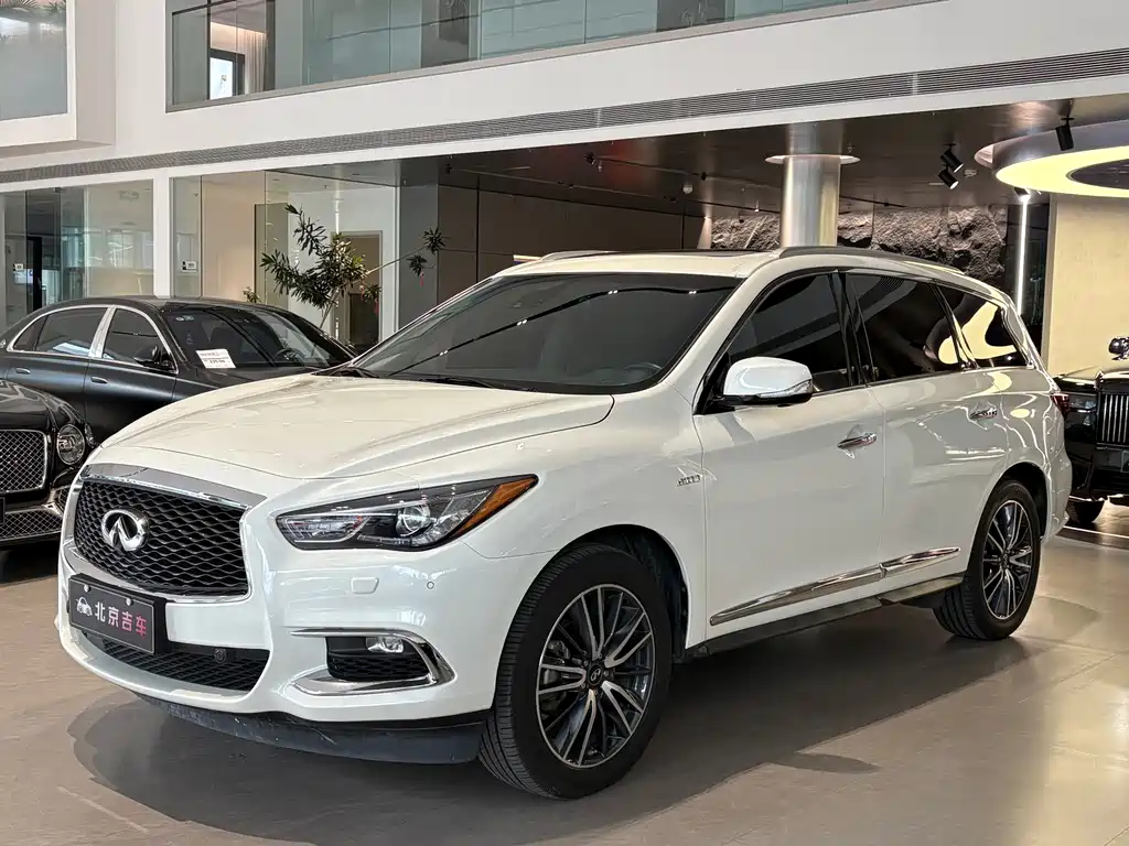 Infiniti QX60 2018 — фото 1