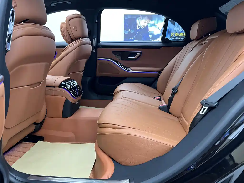 Mercedes-Benz S-Class 2025 — фото 12