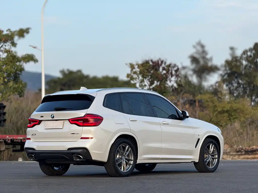 BMW X3 2019 — фото 15