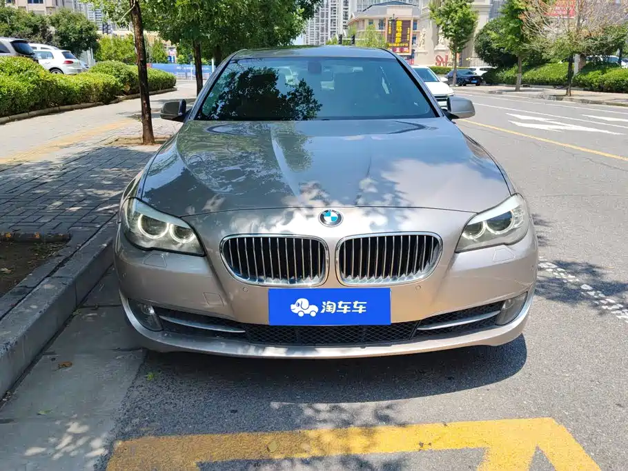 BMW 5 Series 2012