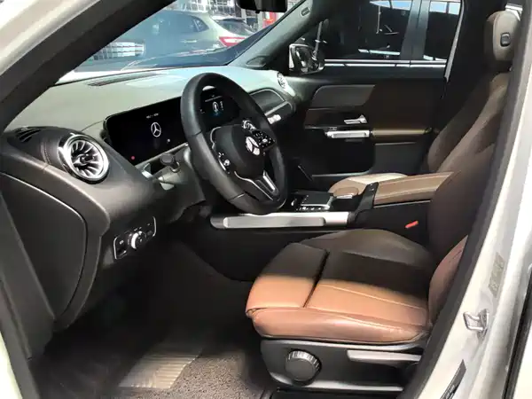 Mercedes-Benz GLB 2022