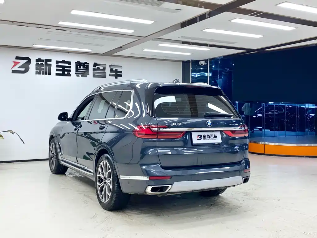 BMW X7 2022 — фото 20