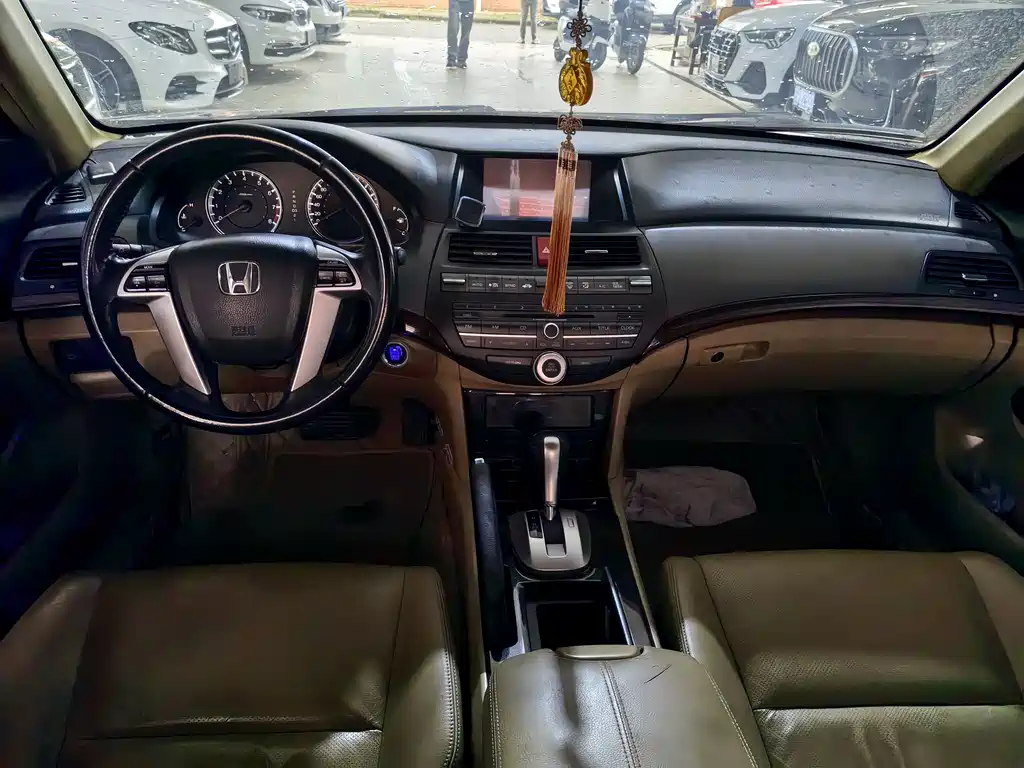 Honda Accord 2013 — фото 6