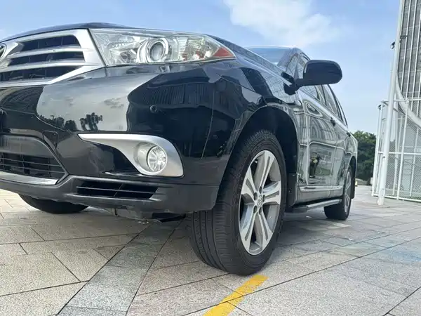 Toyota Highlander 2014