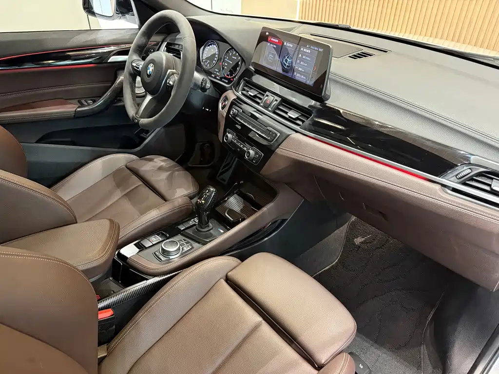 BMW X2 2020 — фото 11