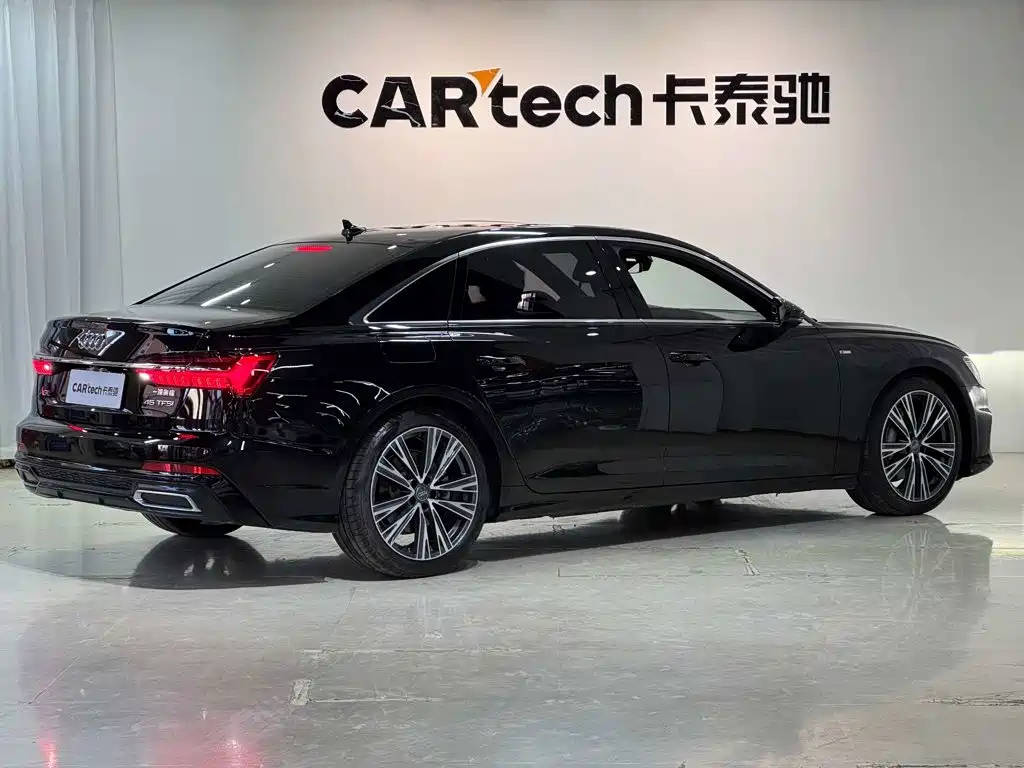 Audi A6L 2020