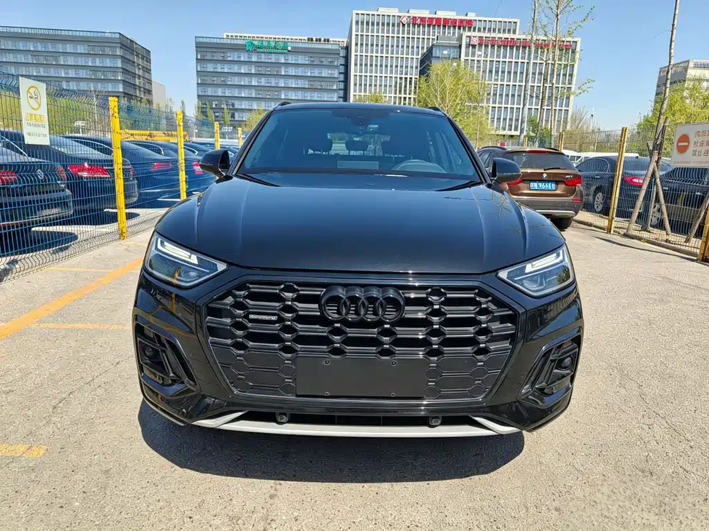 Audi Q5L 2023 — фото 2