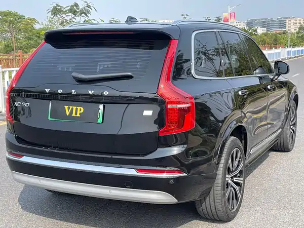 Volvo XC90 Plug-In Hybrid 2022